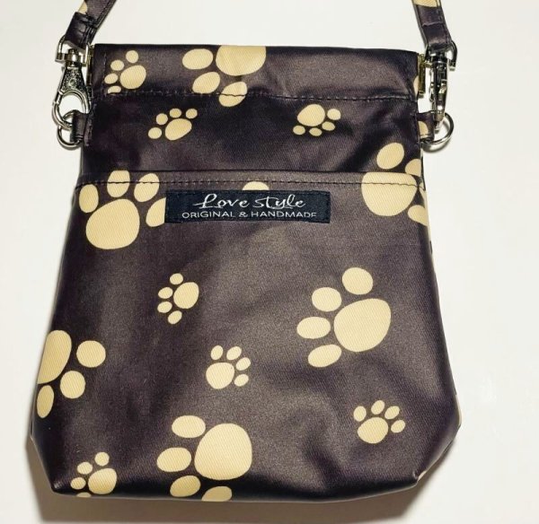 画像1: 消臭マナーポーチ(肉球柄)ブラウン防水加工 (1)