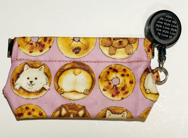 画像1: トリーツポーチ（犬&ベーグル柄)ピンク防水加工 (1)