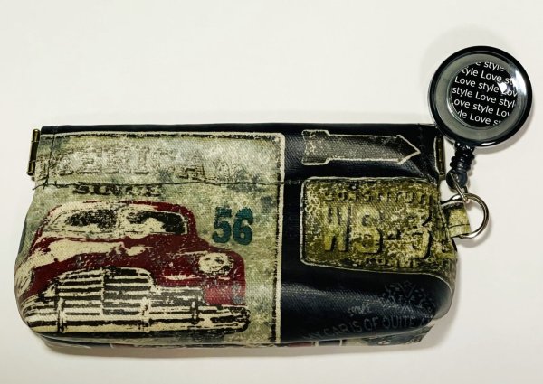 画像1: トリーツポーチ（old car)dark green防水加工 (1)