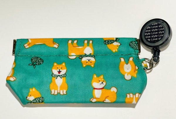 画像1: トリーツポーチ（柴犬柄)green防水加工 (1)