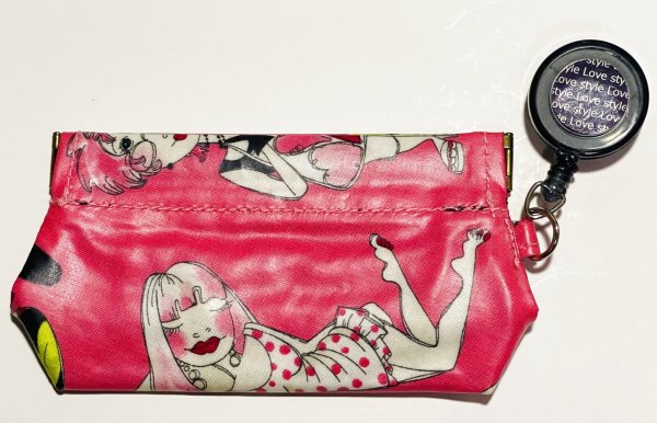画像1: トリーツポーチ(beautician)Loralie Designs防水加工 (1)